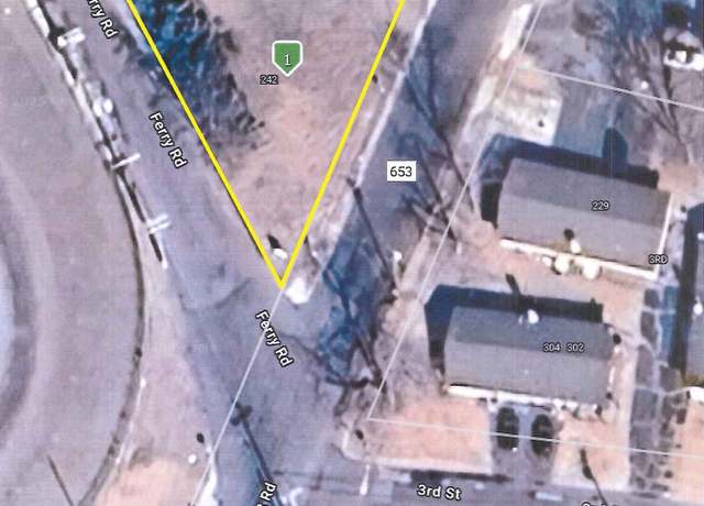 Property at 242 Billingsport Rd, Paulsboro, NJ 08066