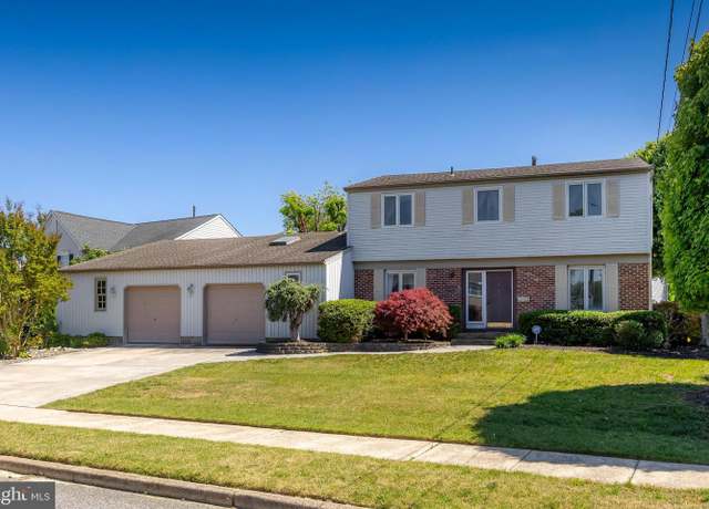 Property at 400 Overbrook Ave, Glassboro, NJ 08028, 4 beds, 2.5 baths