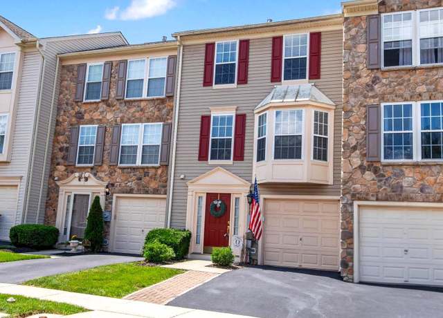 Property at 212 Windsor Ct, Quakertown, PA 18951, 3 beds, 2.5 baths