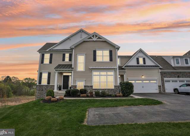 Property at 2208 Summit Dr, Royersford, PA 19468, 5 beds, 4.5 baths