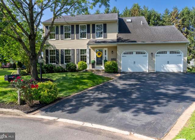 Property at 505 Donegal Ct, Royersford, PA 19468, 4 beds, 2.5 baths