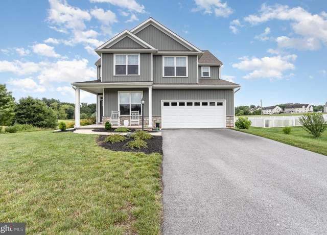 Property at 3843 Country Dr, Dover, PA 17315, 4 beds, 3 baths