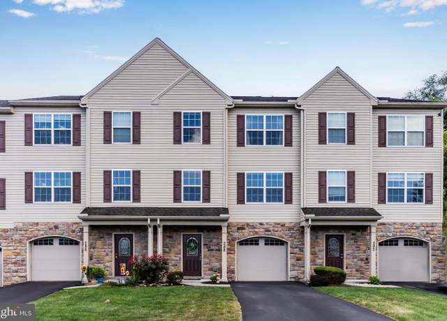 Property at 288 Fieldstone Ct #103, New Cumberland, PA 17070, 3 beds, 2.5 baths