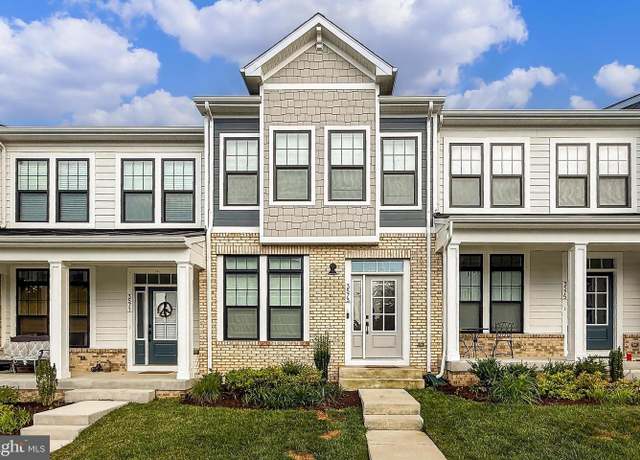 Property at 3573 Stephensons Hill Ln, Marshall, VA 20115, 3 beds, 3.5 baths