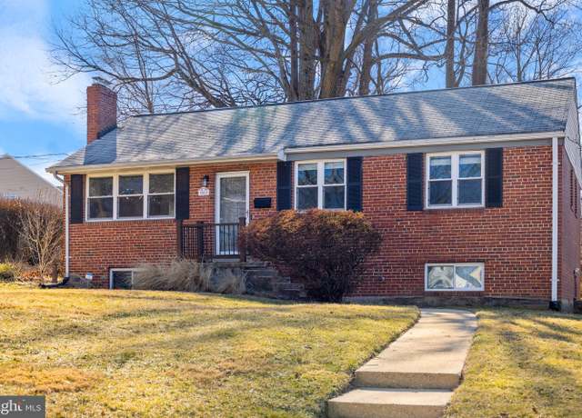 Property at 7011 Murray Ln, Annandale, VA 22003, 3 beds, 2 baths