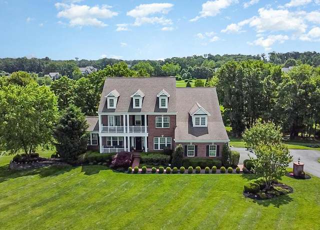 Property at 23044 Creighton Farms Dr, Leesburg, VA 20175, 6 beds, 5.5 baths