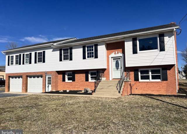 Property at 153 Stuart Ct, Luray, VA 22835, 5 beds, 3 baths