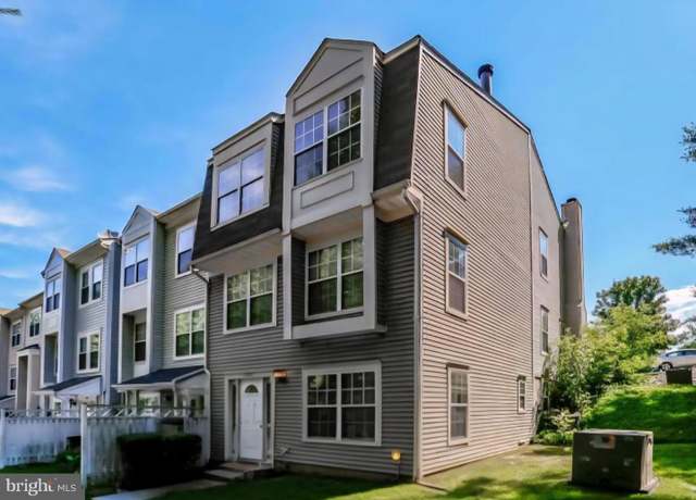 Property at 12183 Old Salem Ct, Woodbridge, VA 22192, 3 beds, 2.5 baths