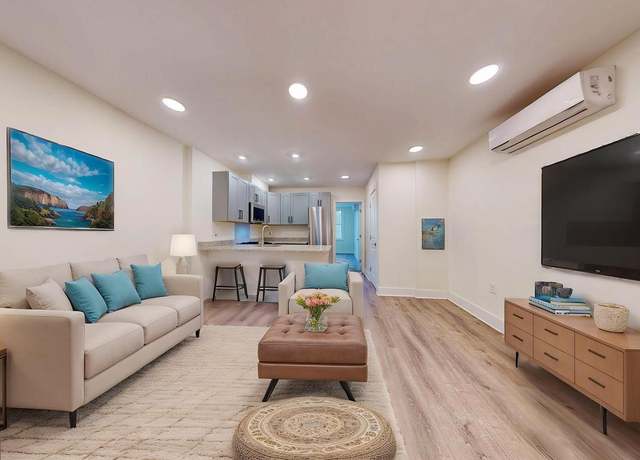Property at 1821 T St NW, Washington, DC 20009, 7 beds