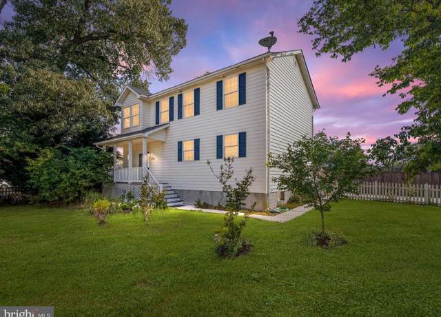 Property at 7827 Catherine Ave, Pasadena, MD 21122, 5 beds, 3.5 baths