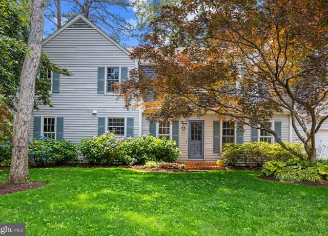 Property at 250 Oak Ct, Severna Park, MD 21146, 4 beds, 2.5 baths