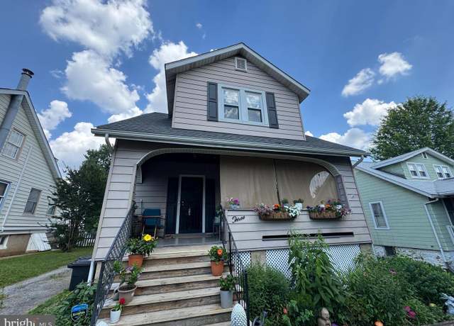 Property at 3 Ridge Rd, Catonsville, MD 21228, 4 beds, 2 baths