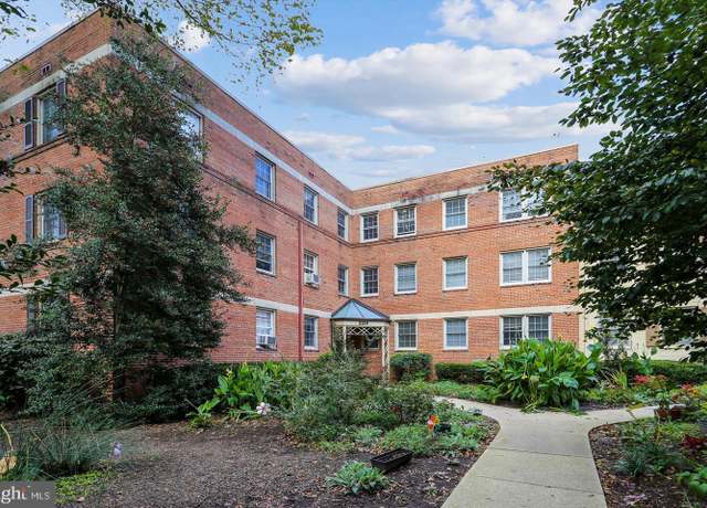 Property at 2219 Washington Ave #203, Silver Spring, MD 20910, 2 beds, 1 bath