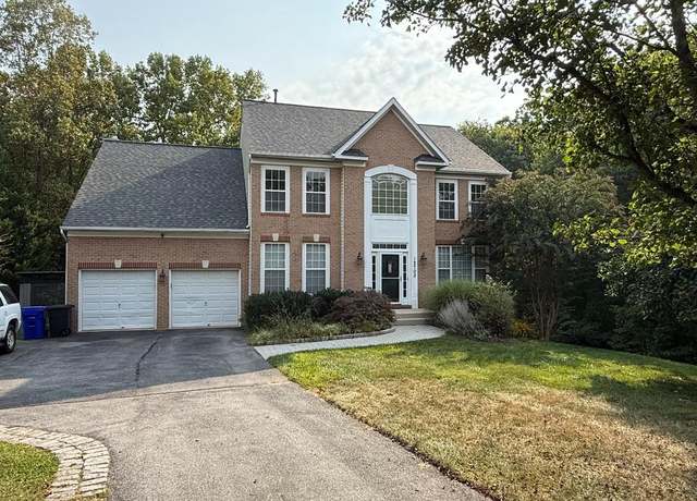 Property at 12700 Shawnee Ct, Clarksburg, MD 20871, 4 beds, 3.5 baths