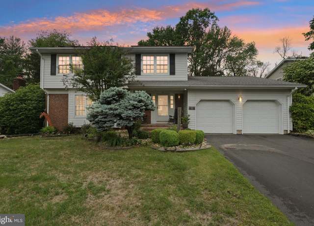 Property at 11 Moro Dr, Hamilton, NJ 08619, 4 beds, 2.5 baths