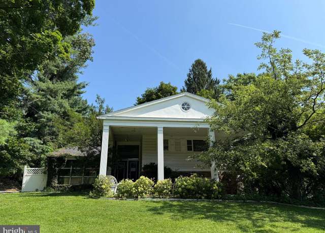 Property at 1 Marywatersford Rd, Bala Cynwyd, PA 19004, 3 beds, 3.5 baths