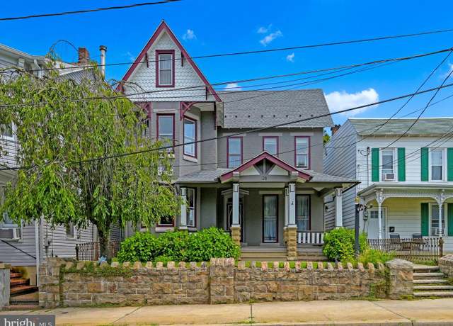 Property at 28 Dock St, Schuylkill Haven, PA 17972, 5 beds, 2 baths