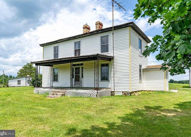 Property at 2199 Barrenridge Rd, Staunton, VA 24401, 4 beds, 1 bath