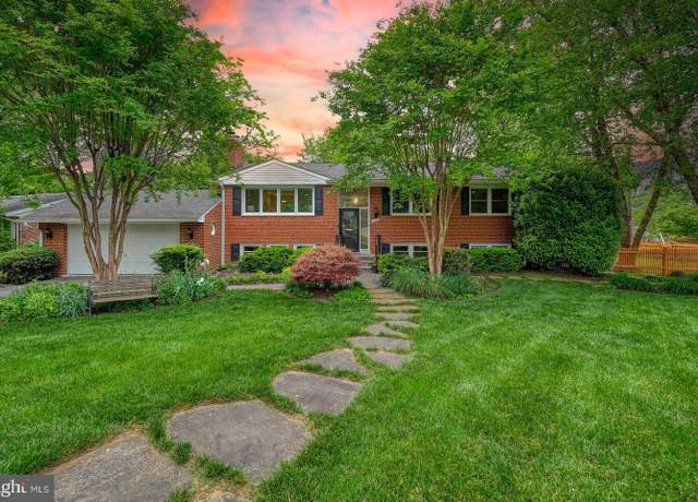 Property at 6511 Engel Dr, Mclean, VA 22101, 5 beds, 3 baths