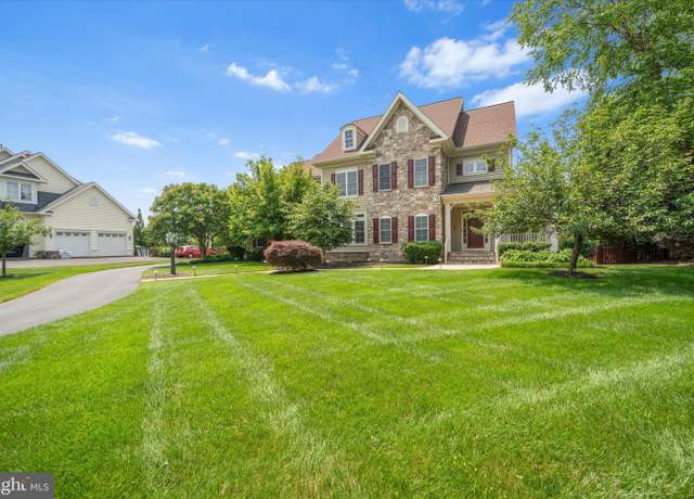 Property at 20585 Wild Meadow Ct, Ashburn, VA 20147, 6 beds, 5.5 baths