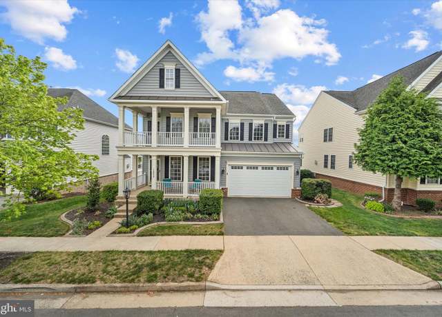 Property at 10579 Poagues Battery Dr, Bristow, VA 20136, 4 beds, 4.5 baths