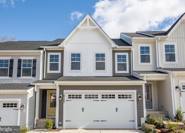 Property at 10628 Afton Grove Ct, Fredericksburg, VA 22408, 3 beds, 3.5 baths
