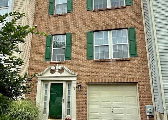 Property at 12 Barclay Dr, Hockessin, DE 19707, 3 beds, 2.5 baths