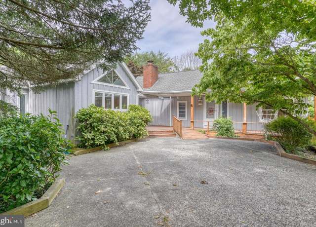 Property at 130 Mcfee St, Lewes, DE 19958, 5 beds, 4 baths