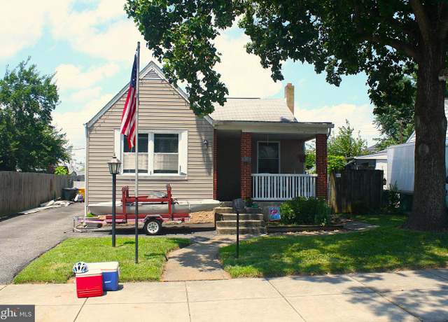 Property at 215 Pinewood Rd, Baltimore, MD 21222, 4 beds, 2.5 baths