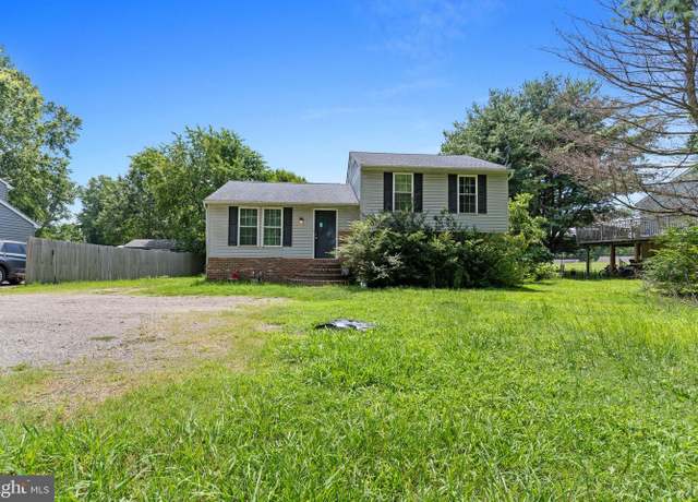 Property at 123 Cove Point Rd, Lusby, MD 20657, 3 beds, 2 baths