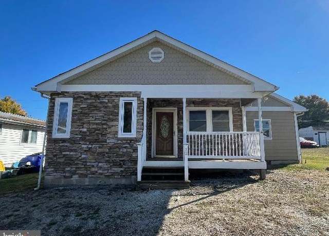 Property at 12 Woodside Ave, Earleville, MD 21919, 3 beds, 1 bath