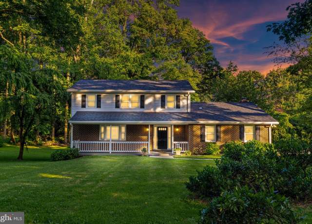 Property at 11809 Triadelphia Rd, Ellicott City, MD 21042, 5 beds, 3.5 baths