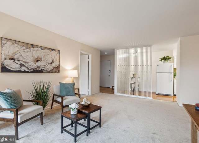 Property at 2203 Greenery Ln Unit 202-10, Silver Spring, MD 20906, 2 beds, 2 baths