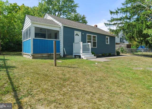Property at 90 S East Ave, Bridgeton, NJ 08302, 3 beds, 1 bath