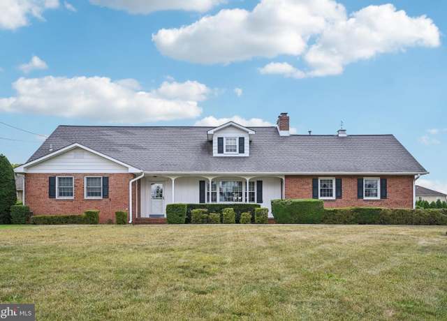 Property at 191 Redcrest St, Vineland, NJ 08361, 4 beds, 3 baths