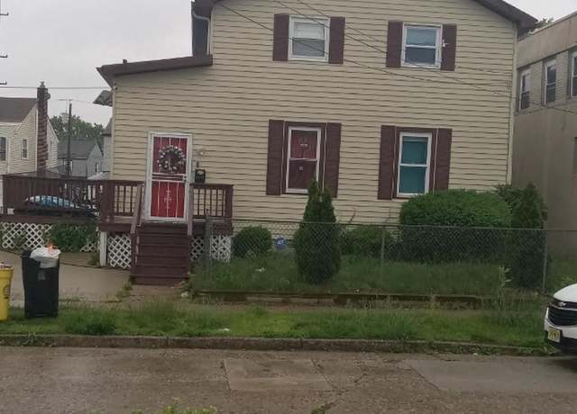 Property at 2217 Hillcrest Ave, Pennsauken, NJ 08110, 5 beds, 2 baths