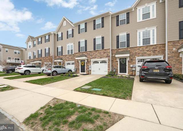 Property at 139 Meridian Ln, Sewell, NJ 08080, 3 beds, 2.5 baths
