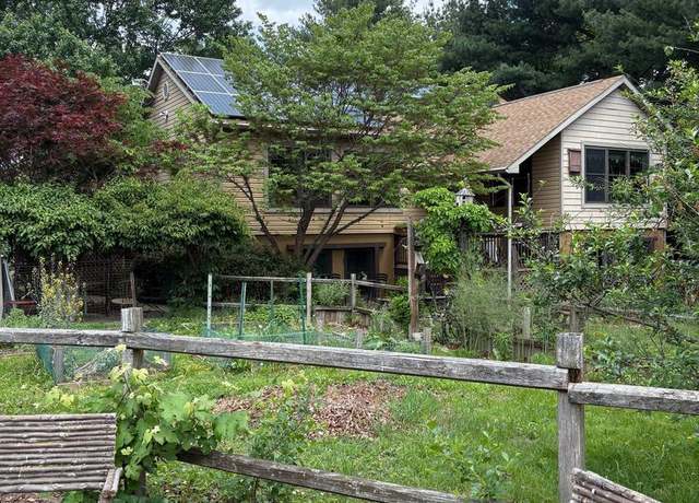 Property at 517 Robinson Rd, Carneys Point, NJ 08069, 4 beds, 3 baths