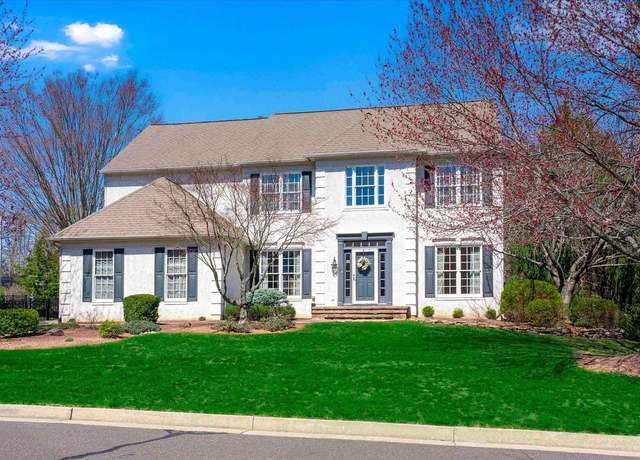 Property at 28 Eagleton Farm Rd, Newtown, PA 18940, 4 beds, 3.5 baths