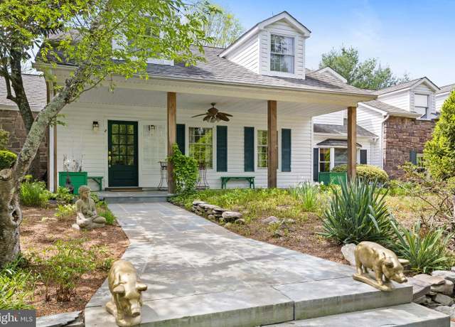 Property at 65 Covered Bridge Rd, New Hope, PA 18938, 4 beds, 3.5 baths