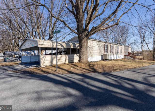 Property at 104 Shippensburg Mobile Est, Shippensburg, PA 17257, 3 beds, 2 baths