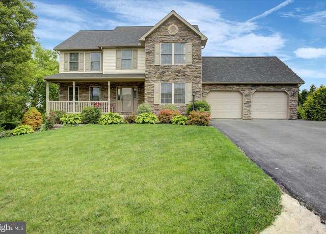 Property at 133 Granny Smith Ln, Fayetteville, PA 17222, 4 beds, 2.5 baths