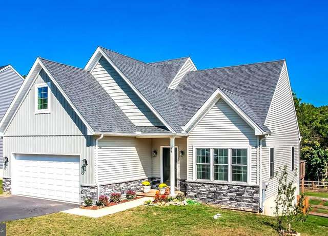 Property at 68 E Mohler Church Rd, Ephrata, PA 17522, 4 beds, 2.5 baths