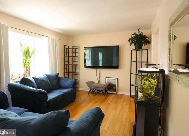 Property at 2691 24th Rd S, Arlington, VA 22206, 3 beds, 2.5 baths