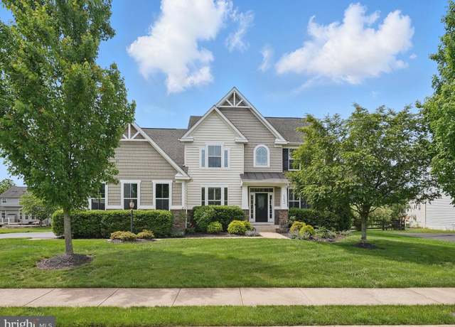 Property at 42423 Madturkey Run Pl, Chantilly, VA 20152, 5 beds, 3.5 baths