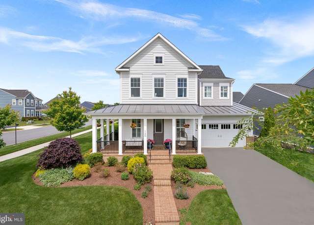 Property at 1124 Themis St SE, Leesburg, VA 20175, 5 beds, 4.5 baths