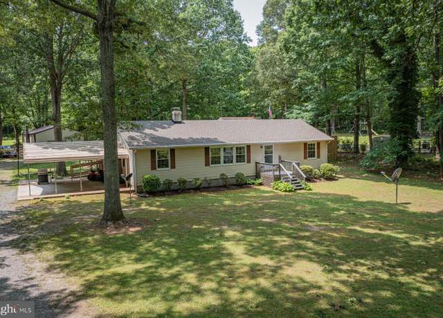 Property at 147 Edge Hill Ln, Heathsville, VA 22473, 3 beds, 2 baths