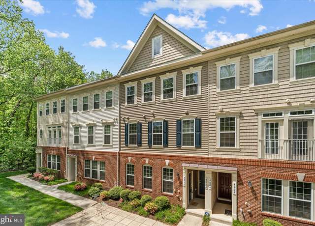 Property at 4820 Dane Ridge Cir, Woodbridge, VA 22193, 3 beds, 2.5 baths