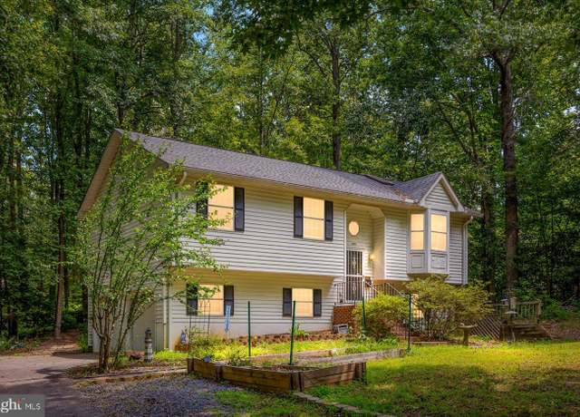 Property at 11701 Berry Ln, Spotsylvania, VA 22551, 3 beds, 2 baths