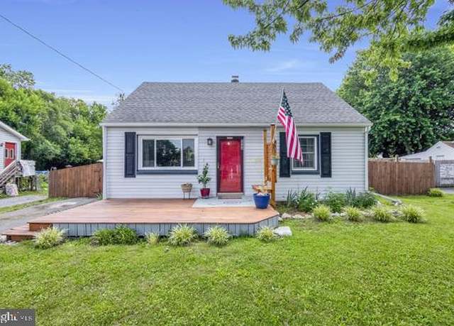 Property at 2940 Grace St, Winchester, VA 22601, 3 beds, 1 bath